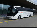 SwissTours - Neoplan Tourliner vor dem Flughafen in Genf am 22.07.2024