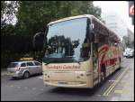 Plaxton von Farnham Coaches aus England in London am 23.09.2013