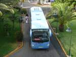 04.07.09,SCANIA Irizar von Ultramar Express im Auftrag von Nouvelles Frontieres vor dem Hotel RIU Oliva Beach Resort in Corralejo auf Fuerteventura.