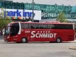 Scania OmniExpress von Der Schmidt aus Deutschland in Berlin am 10.06.2016