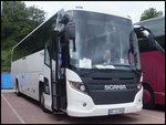 Scania Touring aus Deutschland im Stadthafen Sassnitz am 21.06.2014