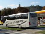 Setra 415 GT-HD von MANFRED SCHMID Reisen aus DE 2017 in Krems gesehen.