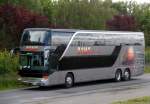 Setra 431 DT Doppeldecker der Firma Domo Reisen stand am 30.05.2015 in Hhe Warnemnde Werft abgestellt.