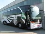 SETRA_S416HD,Mannschaftsbus des Fussballvereines LASK vor den Toren der  Keine-Sorgen-Arena  in Ried i.I.;090927