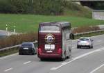 Setra 431 DT de la maison HelveCie photographi le 13.10.2012  Oensingen
. Il s'agit du vhicule officiel de l'quipe de hockey sur glace de Genve-Servette