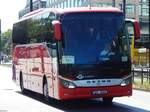 Setra 515 HD von Gumdrop Bus aus Tschechien in Berlin am 06.08.2018