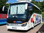 Setra 515 HD von Gute Reise Hauck aus Deutschland im Stadthafen Sassnitz am 12.08.2024