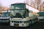 Van Hool Alicron T815, aufgenommen im Januar 2002 auf dem Parkplatz der Westfalenhallen in Dortmund.