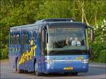 . VS 4022  VanHool T 915 des Busunternehmens Schmit bei der Ankunft am Bahnhof in Ettelbrck aufgenommen am 24.04.2014.