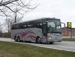 Van Hool T916 von Martenssons aus Schweden in Sassnitz am 28.03.2015