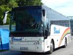 Van Hool T911 von Bönsch aus Deutschland im Stadthafen Sassnitz am 25.05.2015