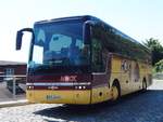 Van Hool T915 von Reisebüro Hock aus Deutschland im Stadthafen Sassnitz am 14.08.2015