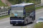 van Hool Acron version VIP de la maison Bus Limousine photographi le 17.09.2012 prs de Berne 