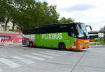 VDL Futura von Voyager Transport (PL) /Flixbus, Berlin -ZOB im Juli 2019.