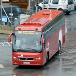 Volvo Reisebus als Charterbus für Kreuzfahrtgäste am 02.09.16 in Tromsoe (NOR)