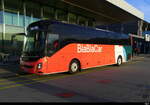 Volvo Reisebus beim Flughafen Genf am 01.01.2023