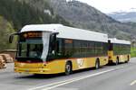 HESS BusZug '10148'  SG 426 001  mit Anhänger '10149' der PostAuto Regie Nesslau am 23.4.23 als Bahnersatz nach Lauterbrunnen in Wilderswil.