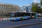 Iveco Urbanway Gelenkbus nahe dem Bahnhof von Annecy wird gleich in den örtlichen Busbahnhof gegenüber vom Bahnhof einbiegen.