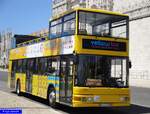 Carristur - Yellow Bus (Carris) ~ Wagen 176 ~ 44-LV-56 ~ ex. BVG, Berlin (Wagen 3048 ~ B-V 3048) ~ MAN ND 202 ~ 30.04.2015 in Lissabon / Portugal