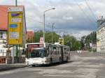 Bus der Linie 861 nach Kleiner Stern in der zur Zeit nur fr den Linienverkehr freigegebenen Breiten Strae.