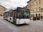MAN-Bus (Nr. 113) der SÜC, unterwegs als Linie 7 (Neershof - Scheuerfeld Paul-Helbich-Platz), am 21.3.2016 bei der Einfahrt in die Haltestelle Theaterplatz.