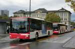 TRAVYS: Zusammentreffen von vier Stadtbussen der Marke MAN auf dem Bahnhofplatz Yverdon les Bains am 16.