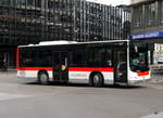 VBSG - MAN Lion`s City  Nr.263  SG  198263 unterwegs auf der Linie 10 vor dem Bahnhof bei den Bushaltestellen in St.Gallen am 09.03.2018