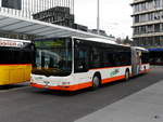 regiobus Gossau - MAN Lion`s City Nr.43  SG 173250 unterwegs auf der Linie 151 vor dem SBB Bahnhof bei den Bushaltestellen in St.Gallen am 09.03.2018