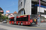 MAN Lions City 149 mit der Werbung für den FC Thun, auf der Linie 6, verlässt den Bahnhofplatz Thun.