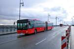 DB Rhein Nahe Bus MAN Lions City G am 18.01.20 auf der Theodor Heuss Brücke die zur Zeit für Autos gesperrt ist