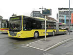 MAN Lions City 145, auf der Linie 1, wartet am 09.10.2012 an der Haltestelle beim Bahnhof Thun.