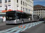 MAN Bus mit der Bertiebsnummer 120 und der Vollwerbung für die AEK bei der Kuhbrücke in Thun. Die Aufnahme stammt vom 12.10.2011.