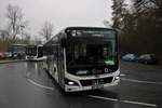 Nagelneuer Becker Reisen MAN Lions City Hybrid der für die Stadtwerke Neu-Isenburg fährt am 02.01.20 in Neu-Isenburg Bhf Westseite 