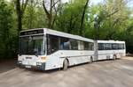 Bus Mainz: Mercedes-Benz O 405 G - Gelenkbus der Südwest Mobil GmbH (Rhein-Nahe-Bus / ORN), ehemals RMV Rhein-Mosel Verkehrsgesellschaft mbH (Rhein-Mosel-Bus), aufgenommen im April 2017 im