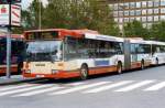 Wagen 6 der Stadtwerke Trier, ein Mercedes O405 GN, aufgenommen im Oktober 1997 in Trier am Hauptbahnhof.