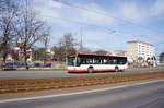 Stadtbus Gotha: Mercedes-Benz Citaro (Wagennummer 151) des Omnibusbetriebes Wolfgang Steinbrück (Lackierung: Krefeld), aufgenommen im März 2017 im Stadtgebiet von Gotha.