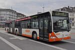 Mercedes Citaro 44, auf der Linie 4, fährt am 08.11.2012 zur Haltestelle beim Bahnhof Solothurn.