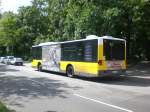 Mercedes-Benz O 530 I (Citaro) auf der Linie 170 nach S+U Bahnhof Rathaus Steglitz am U-Bahnhof Blaschkowallee.
