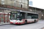 DVG 5909 am Duisburger HBF mit der Linie 921 Richtung Moers Königlicher Hof.
