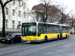 Mercedes-Benz O 530 I (Citaro) auf der Linie M49 nach Staaken Reimerweg an der Haltestelle Hertzallee.