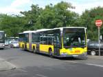 Mercedes-Benz O 530 I (Citaro) auf der Linie M49 nach Staaken Heerstraße/Nennhauser Damm am S+U Bahnhof Zoologischer Garten.