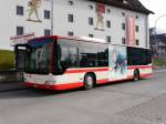 AAGS - Mercedes Citaro Nr.28   SZ 22328  bei den Haltestellen Schwyz Post am 27.02.2016