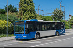 Ein Citaro Stadtbus der TPN wartet am 19. Juli 2016 am Bahnhof von Nyon auf seine Abfahrtszeit.