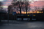 Morgenstimmung an der Haltestelle Meißen, Bahnhof.10.12.2016 08:40 Uhr.
Der Fotograf wartet auf einen Bus nach Döbeln Hbf.