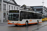 Mercedes Citaro 78, auf der Linie 5, fährt am 18.01.2023 zur Haltestelle beim Bahnhof Solothurn.