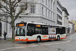 Mercedes Citaro 90, auf der Linie 2, fährt zur Haltestelle beim Amtshausplatz.