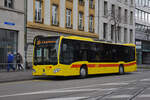 Mercedes Citaro 87 der BLT, auf der Linie 37, wartet an der Endstation am Aeschenplatz.