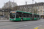 Mercedes Citaro 7013, auf der Tramersatzlinie 3, wartet am 03.02.2025 an der provisorischen Endstation am Steinenberg. Aufnahme Basel.