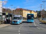 Graz. Treffen der Firma Burgenland Mobilität: Am 01.02.2023 konnte ich am Riesplatz einen Mercedes Sprinter und einen Mercedes Tourismo der Firma Burgenland Mobilität fotografieren.