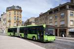 Frankreich / Stadtbus Metz / Bus Metz: Gelenkbus Irisbus Agora von LE MET' / Transports de l'agglomeration de Metz Metropole, aufgenommen im Juli 2017 im Stadtgebiet von Metz.